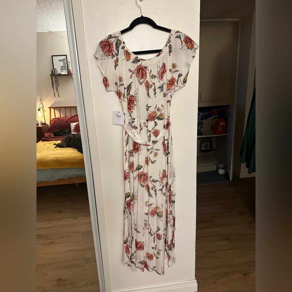 NWT O’Neill floral off the shoulder dress